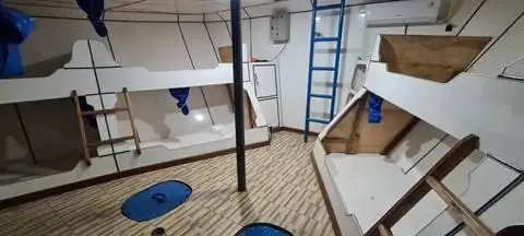 Rebocador à venda