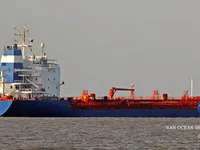 Navio-tanque de óleo/produtos químicos à venda