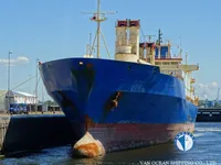 Navio frigorífico à venda