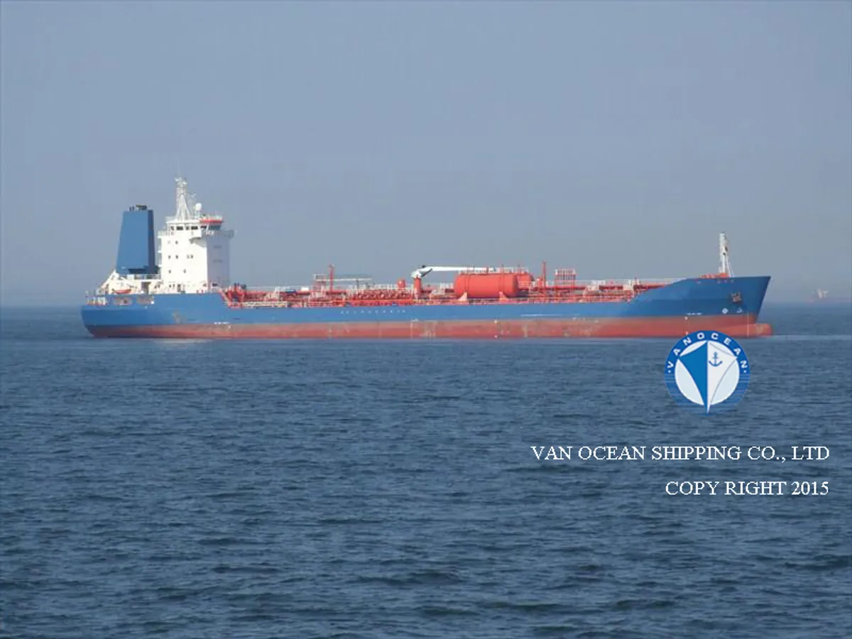 Navio-tanque de óleo/produtos químicos à venda