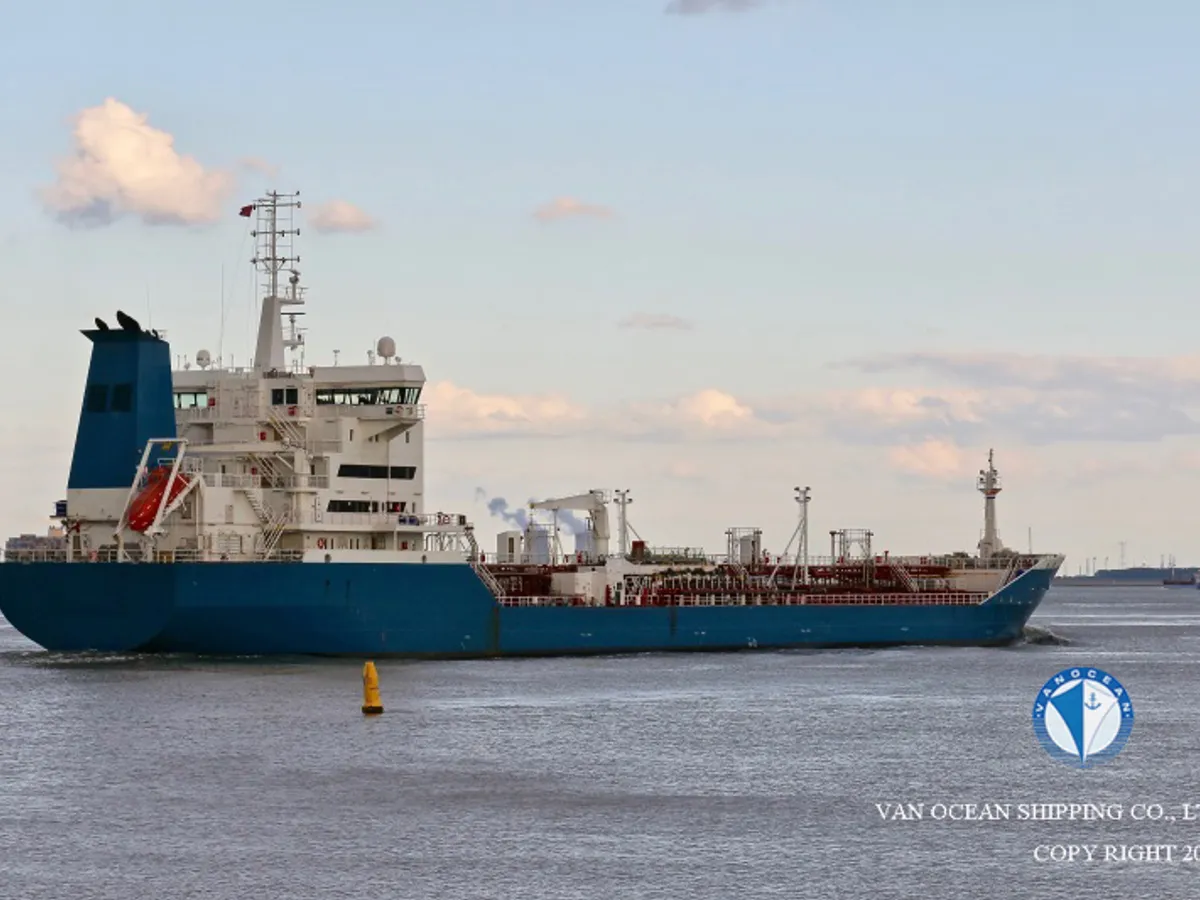 Navio-tanque de óleo/produtos químicos à venda