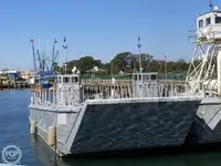 Balsa de desembarque, tanque à venda