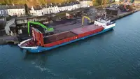Navio graneleiro à venda
