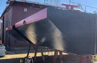 Barcaça à venda