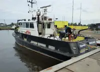 Barcos de trabalho à venda