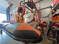 Barcos de trabalho à venda