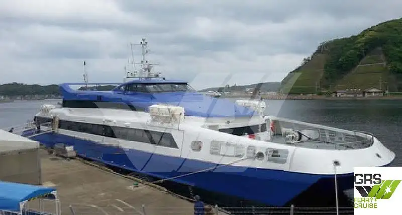 Navio de cruzeiro à venda