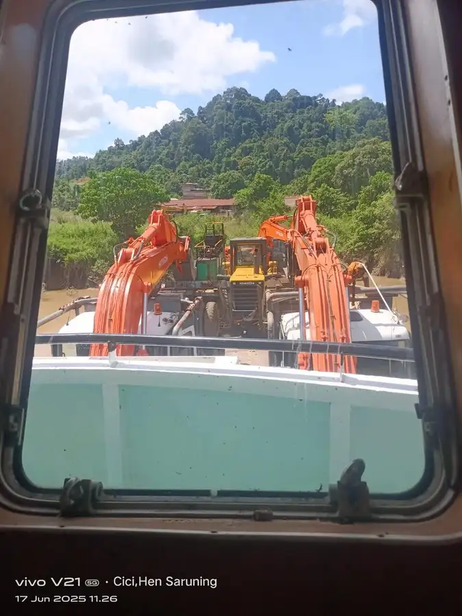 Balsa de desembarque, tanque à venda
