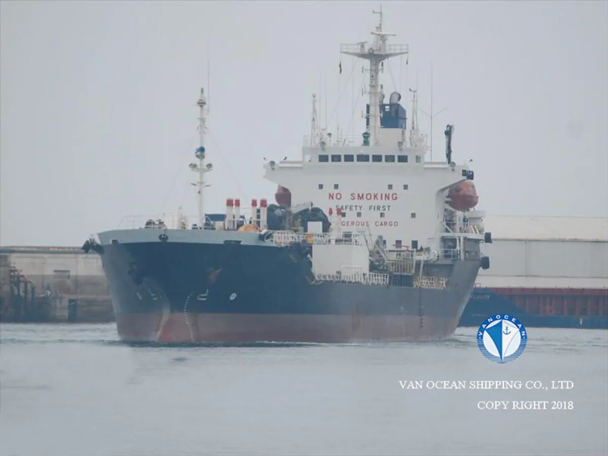 Navio-tanque de óleo/produtos químicos à venda