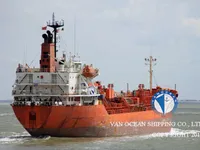 Navio-tanque de óleo/produtos químicos à venda