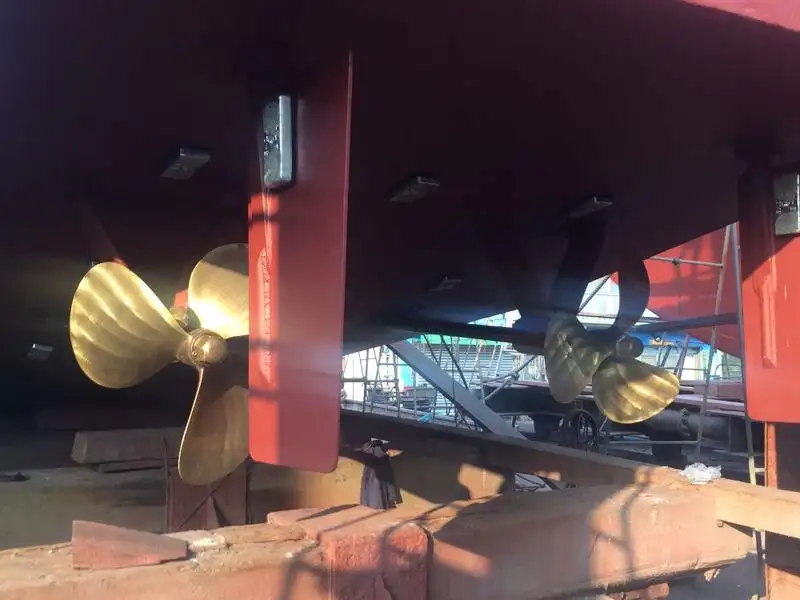 Barcos de trabalho à venda