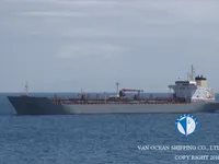 Navio-tanque de óleo/produtos químicos à venda