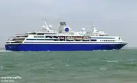 Navio de passageiros à venda