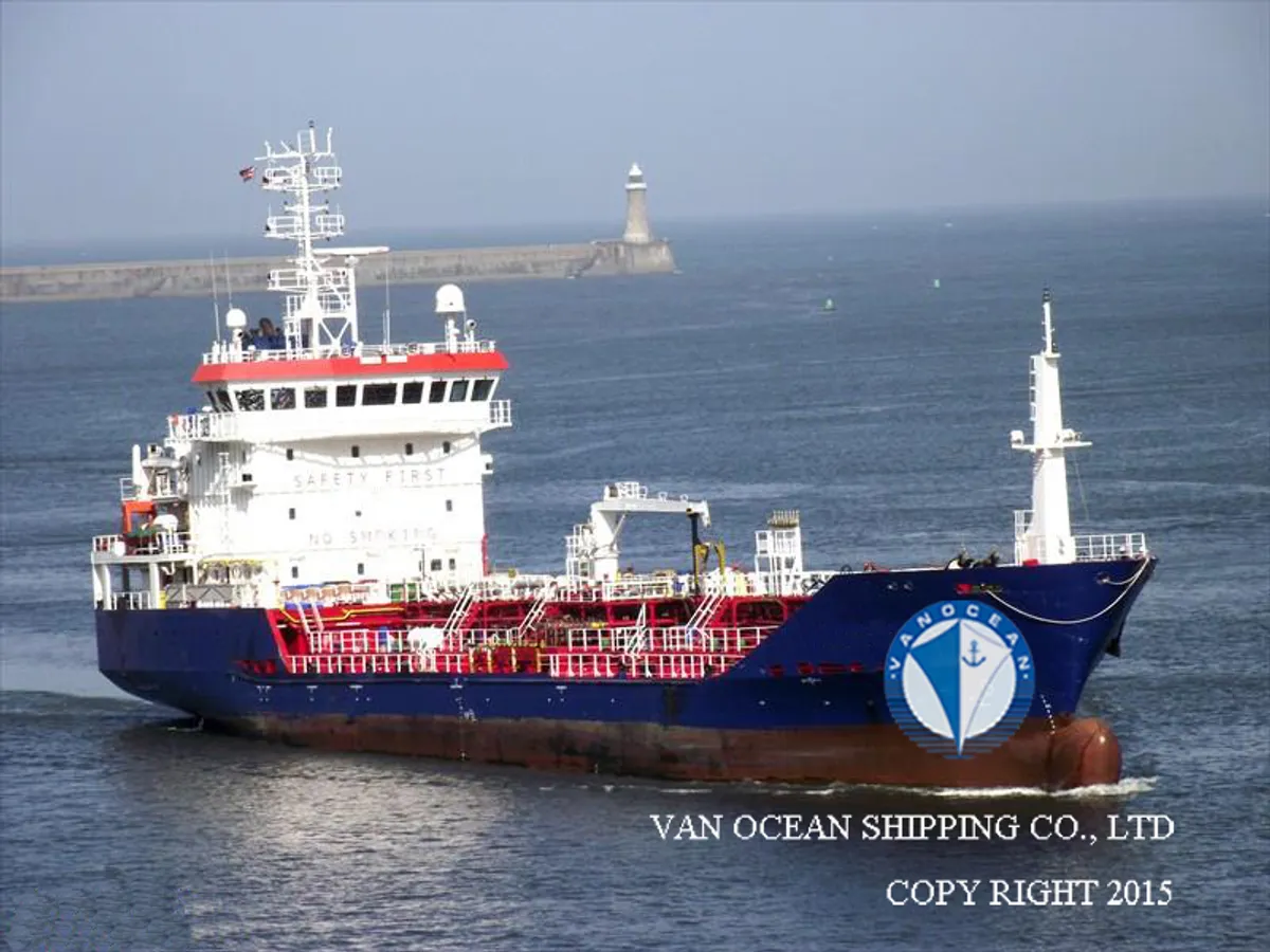 Navio-tanque de óleo/produtos químicos à venda