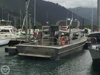 Barco de tripulação à venda