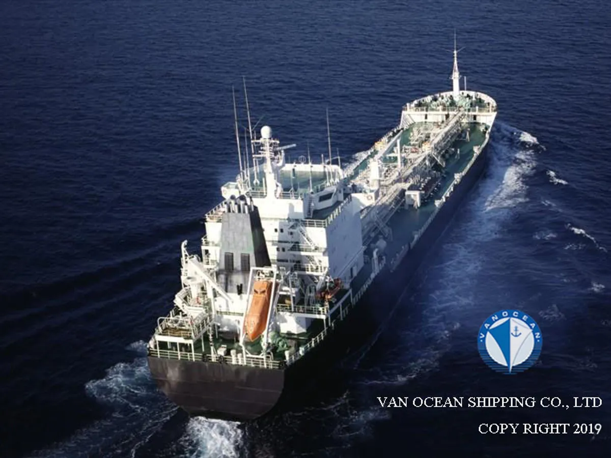 Navio-tanque de óleo/produtos químicos à venda