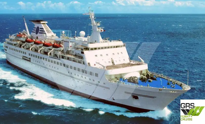 Navio de cruzeiro à venda