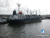 Navio frigorífico à venda