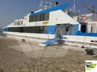 Navio de passageiros à venda