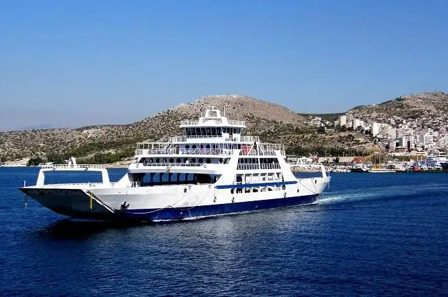 Navio RoPax à venda