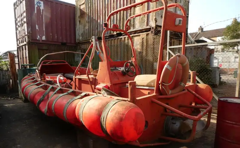 Barcos de trabalho à venda