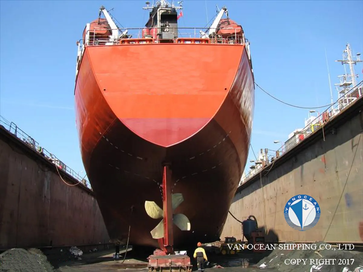 Navio-tanque de óleo/produtos químicos à venda