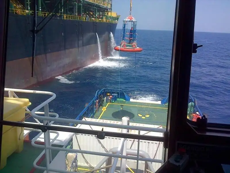 Navio graneleiro à venda
