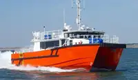 Catamarã à venda