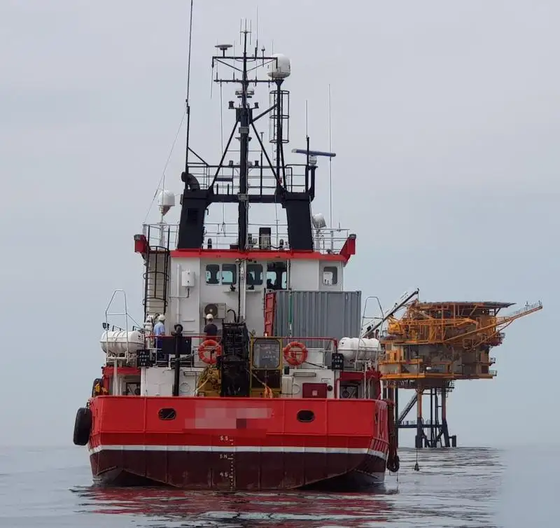 Navio frigorífico à venda