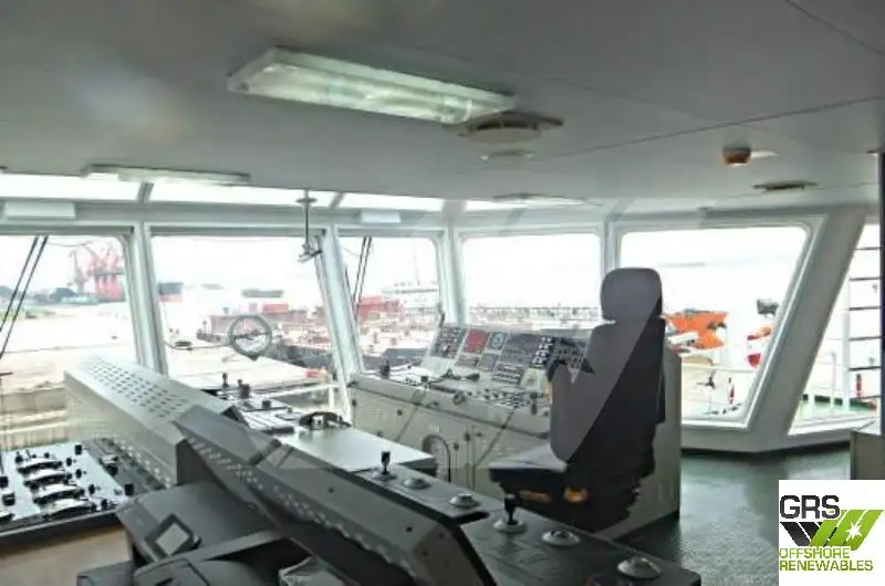 Navio de abastecimento à venda