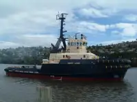 Rebocador à venda
