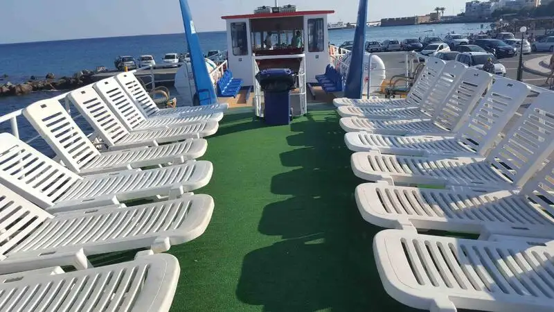 Navio de passageiros à venda