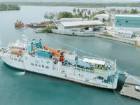 Navio de pesquisa à venda