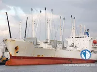 Navio frigorífico à venda