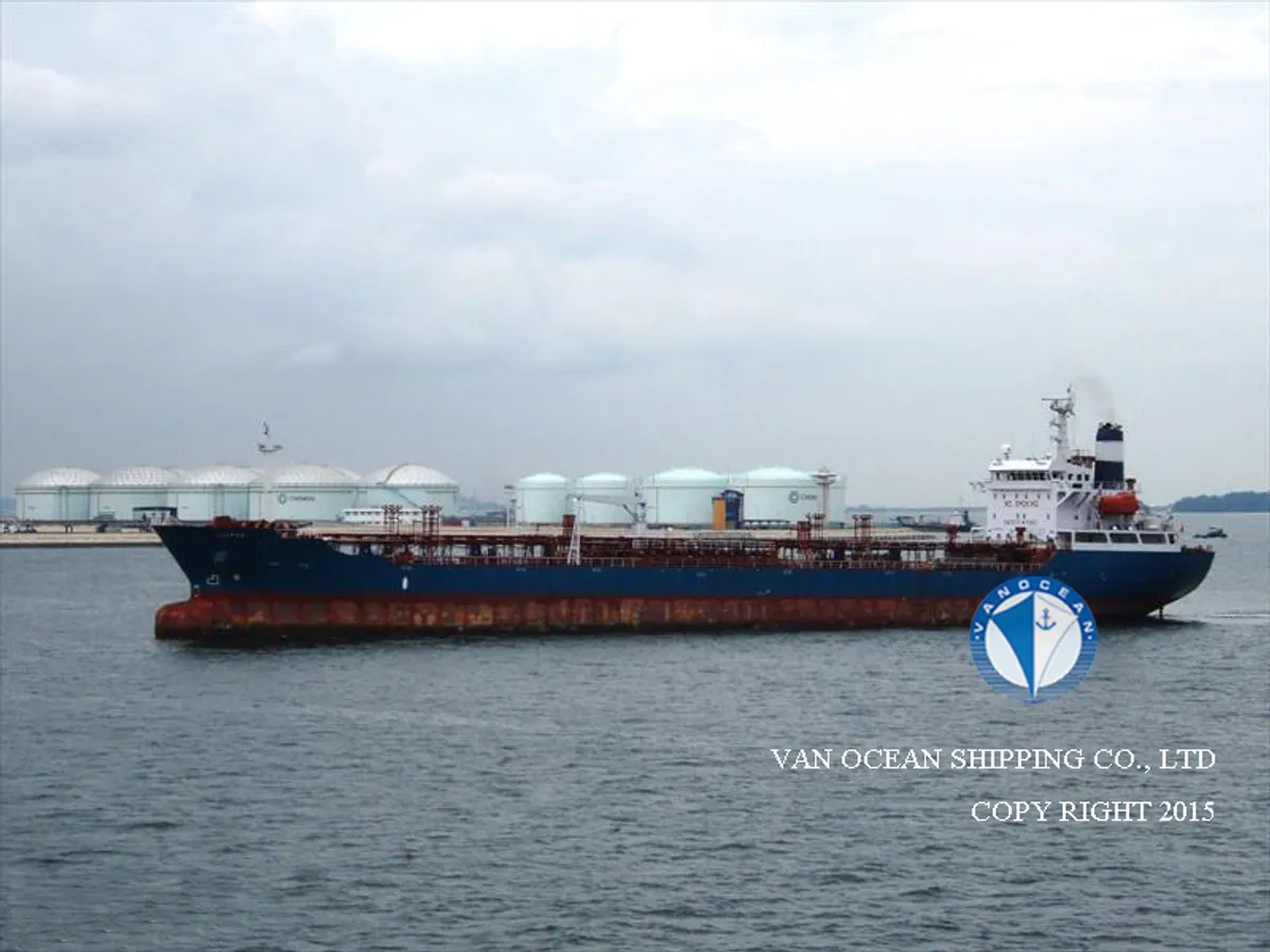 Navio-tanque de óleo/produtos químicos à venda