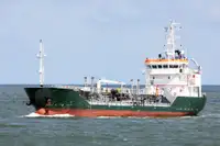 Oil/Chemical tanker à venda