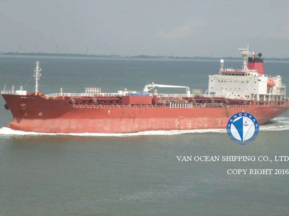 Navio-tanque de óleo/produtos químicos à venda