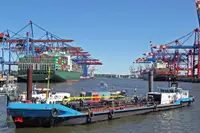 Oil/Chemical tanker à venda