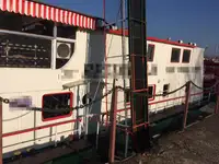 Navio porta-contêineres à venda