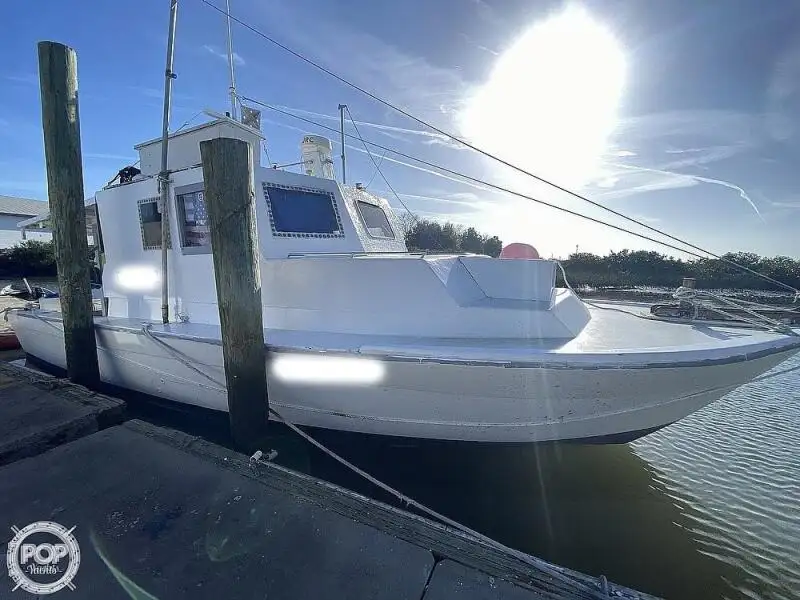 Navio de pesca de arrasto à venda