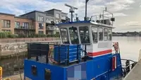 Navio porta-contêineres à venda