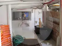 Navio transportador de peixes vivos à venda