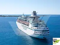 Navio de cruzeiro à venda