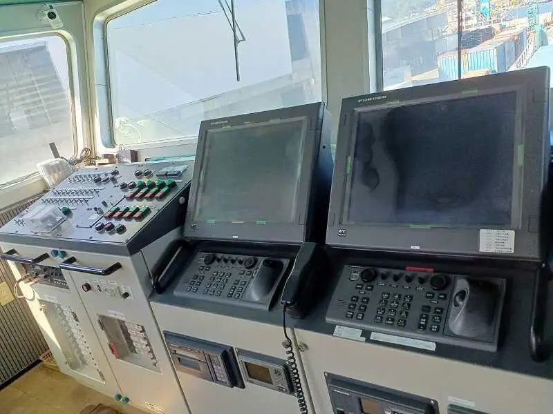 Navio graneleiro à venda