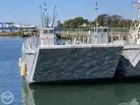 Balsa de desembarque, tanque à venda
