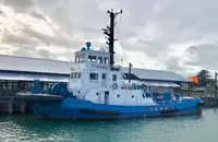 Rebocador à venda