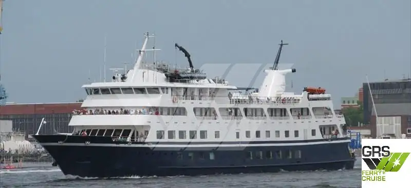 Navio de cruzeiro à venda