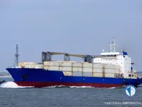 Navio frigorífico à venda