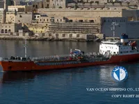 Navio-tanque de óleo/produtos químicos à venda