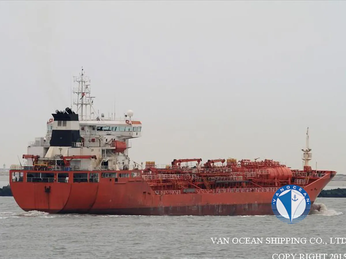 Navio-tanque de óleo/produtos químicos à venda